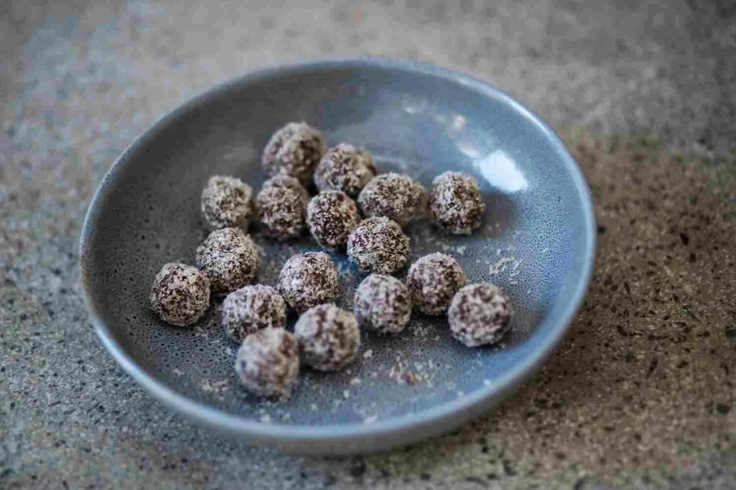 Nutrient packed chocolate bliss balls for kids