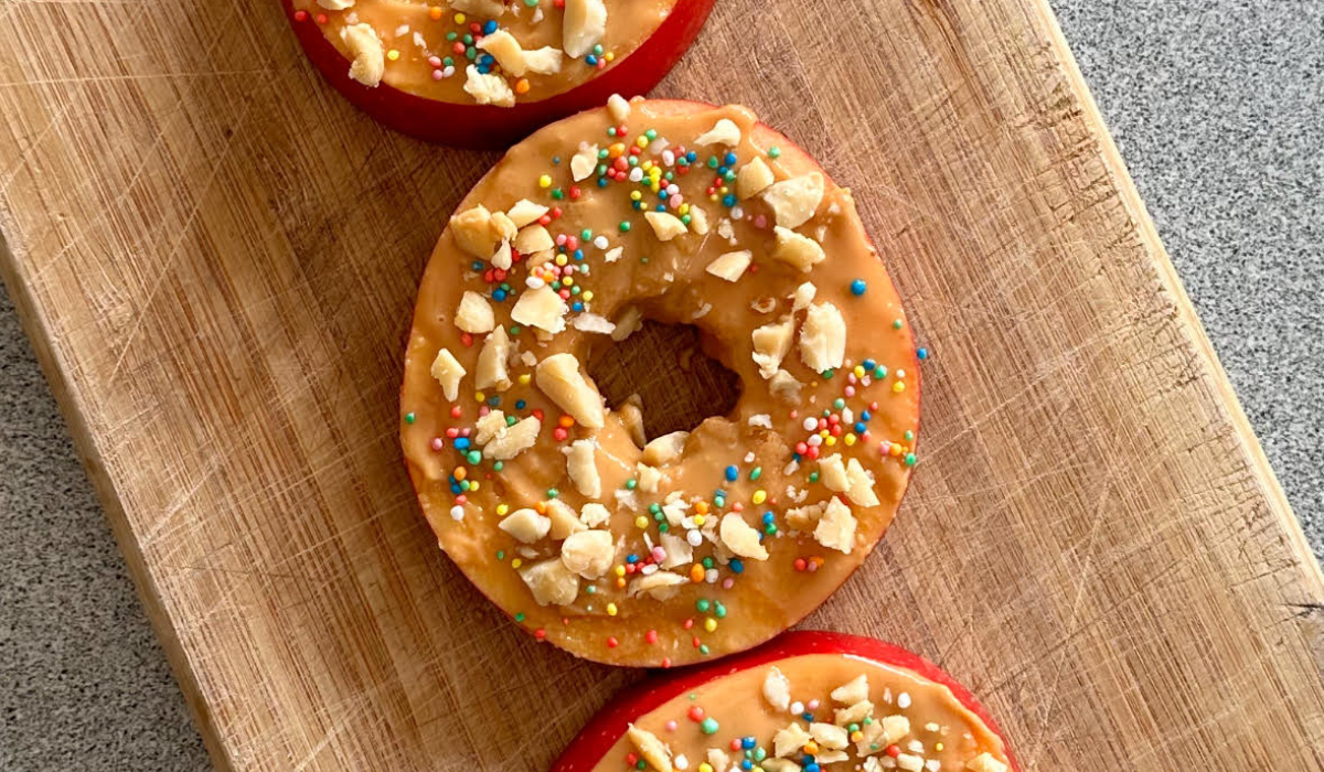 Apple peanut butter bites