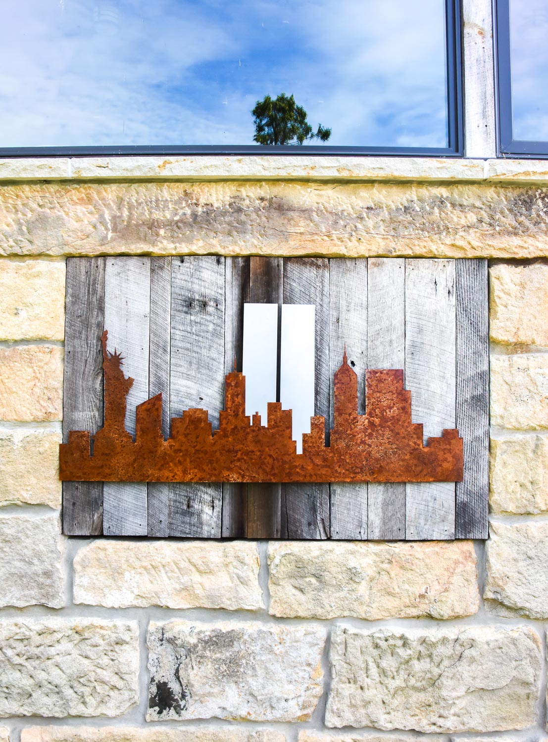 Rusted New York City Skyline Metal Wall Art with Twin Towers 1.jpg