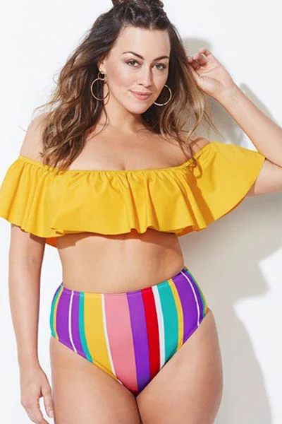 Missblondeambition-plus-size-swimsuits-1.jpg