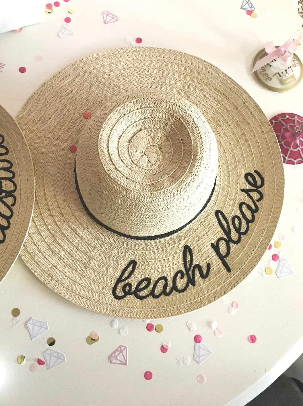 Cheap+sun+hat+bachelorette+party+bride.jpg