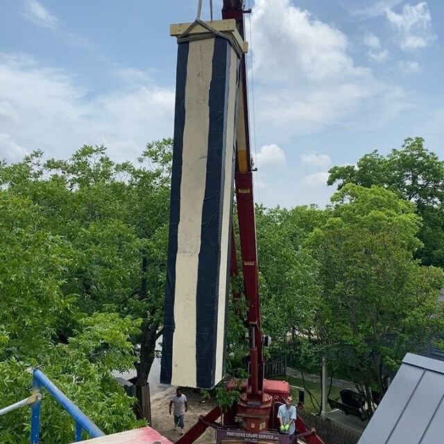 Progress on a swift tower posing as a chimney.
#chimneyswift #swifttower #escarpmentconstruction #greenconstruction #centralaustinhomes #austinhomebuilder #elliotjohnson #oldworlddesign #adu #austinhomebuilder