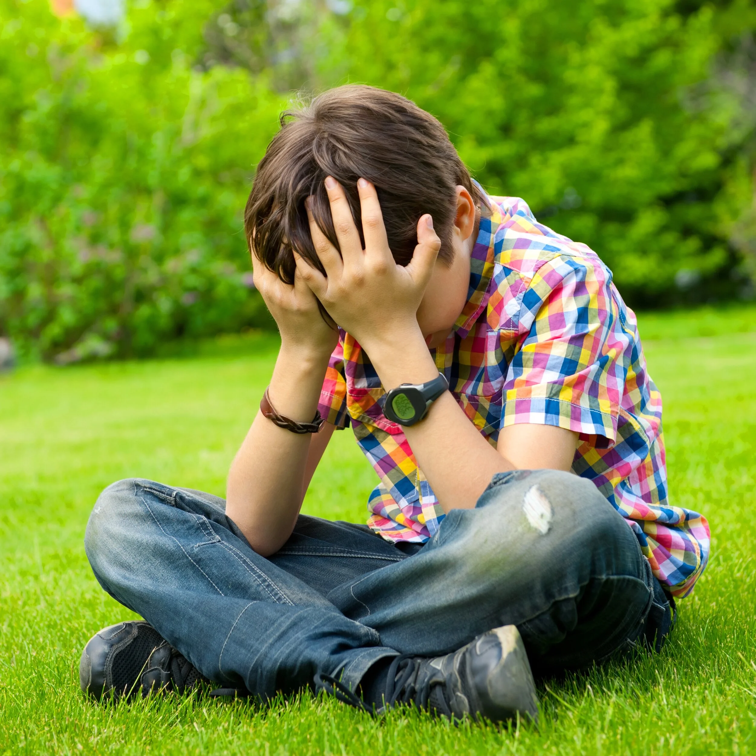 boy_headdown.jpg