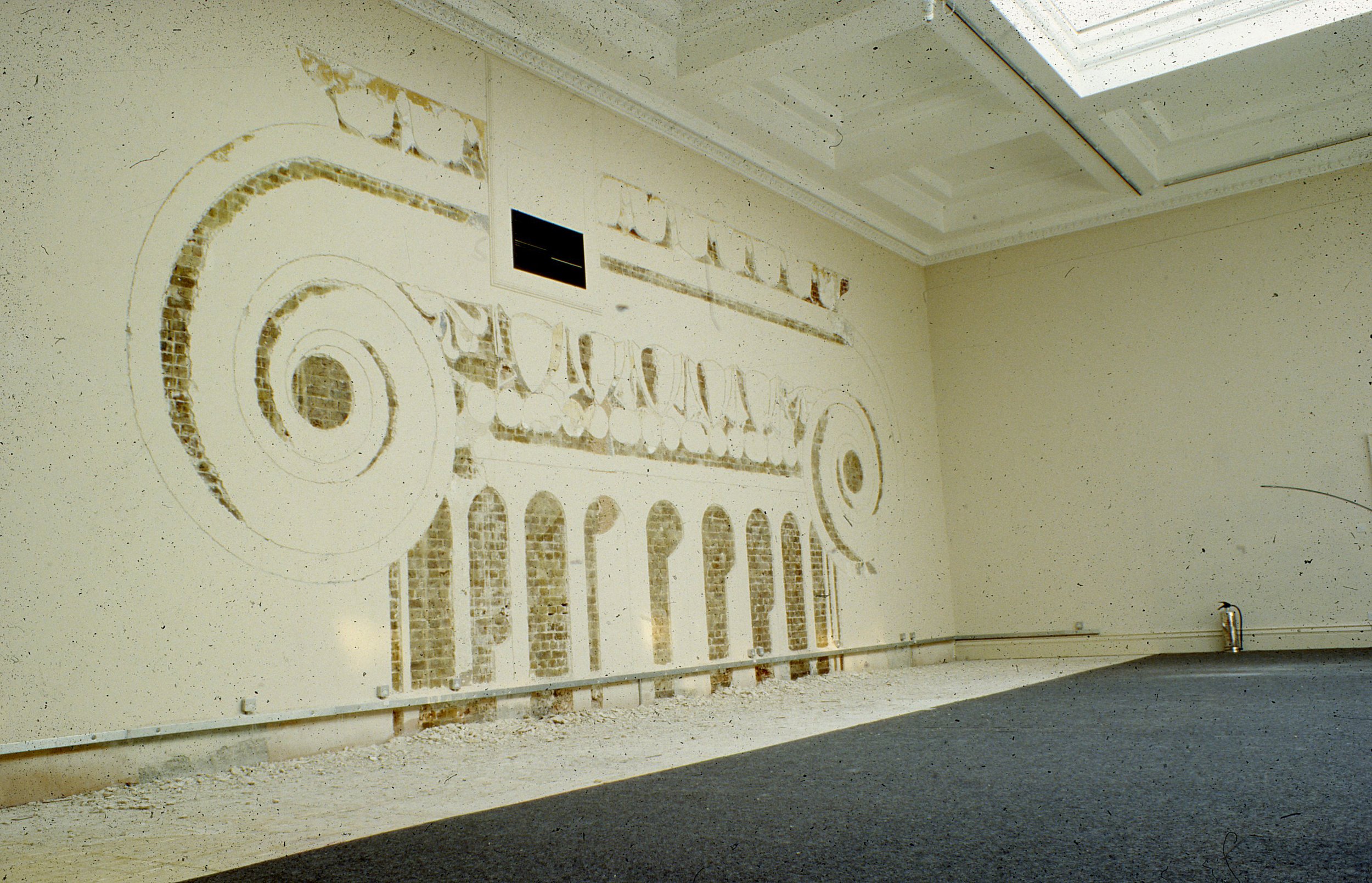 Capital British Museum wall cut (1995)