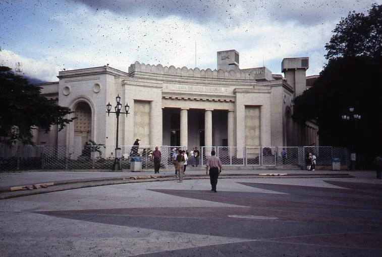 Ccs:1995021.jpg