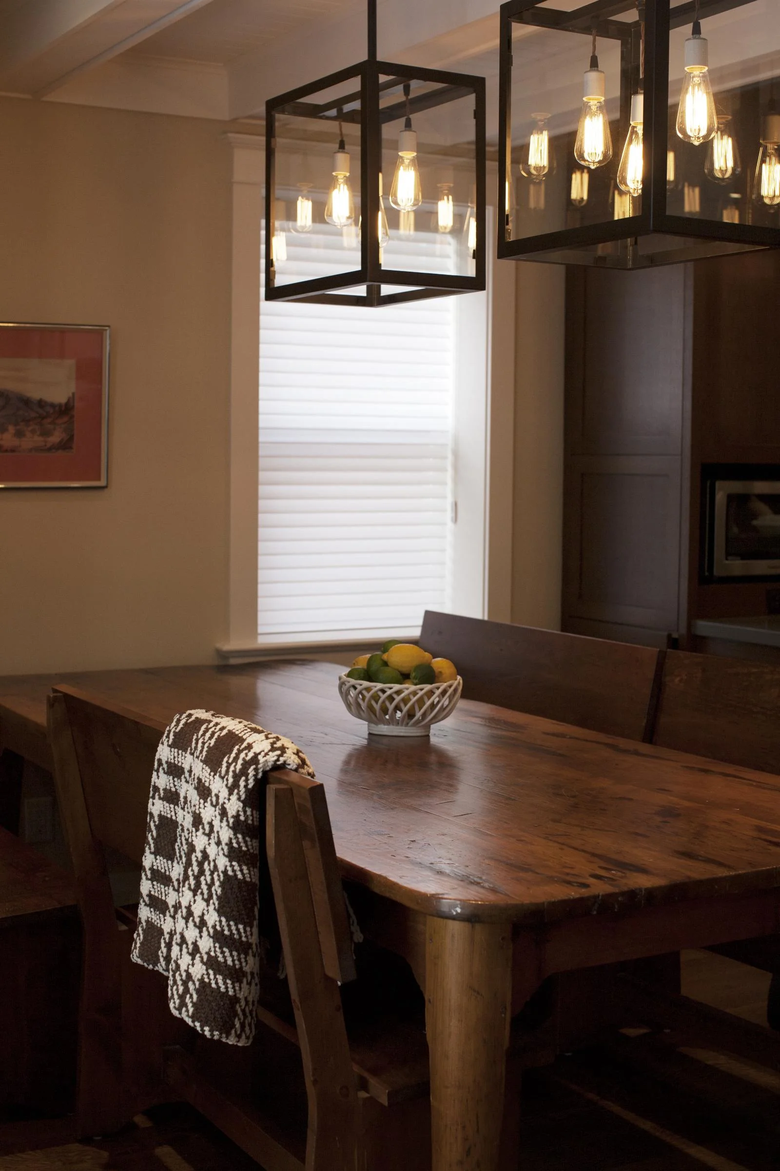 22H Dining Room.jpg