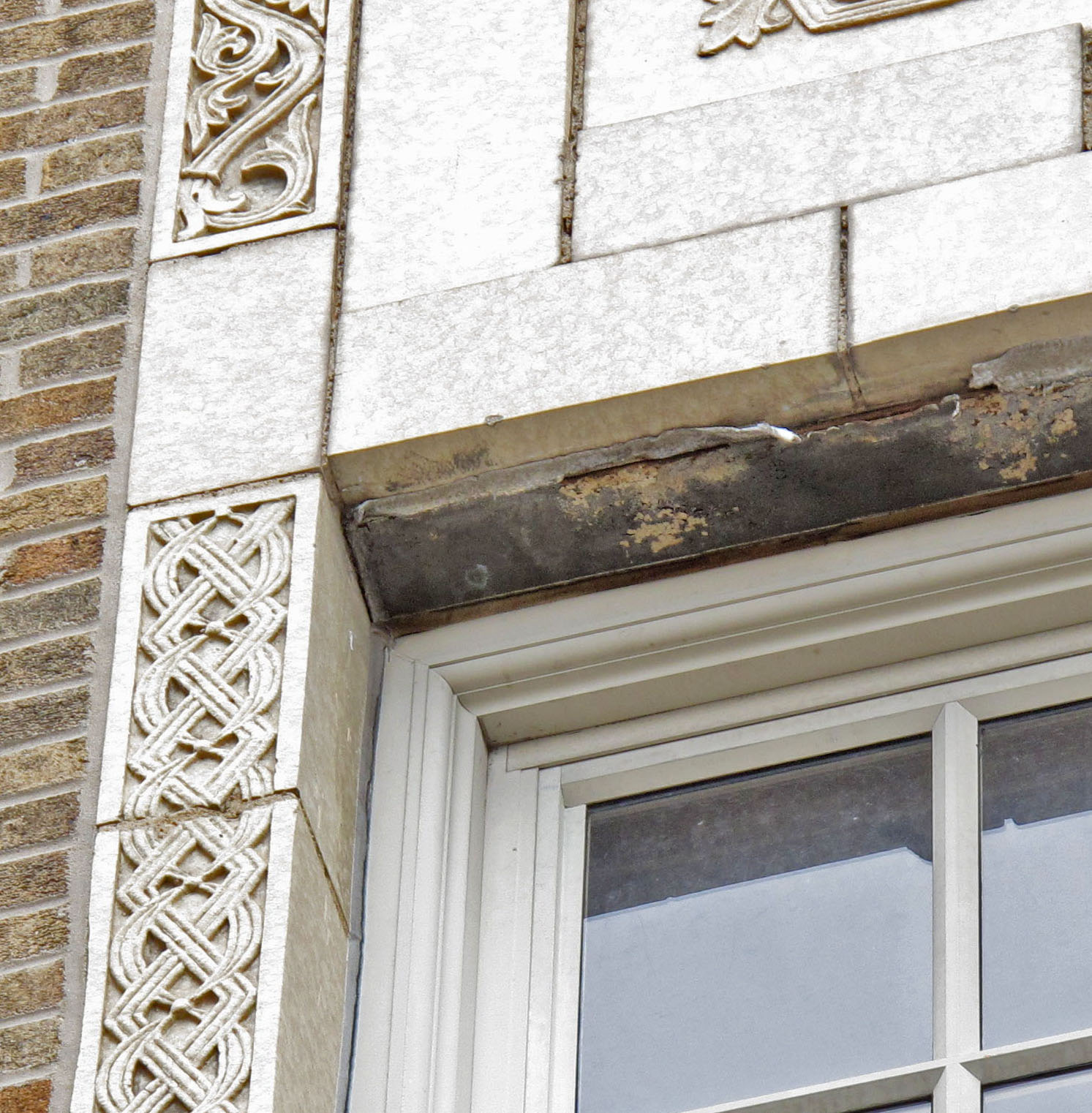 Window Lintel Close-up.jpg