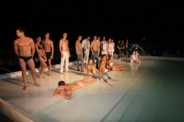 Calvin Klein Jeans Sunset Party