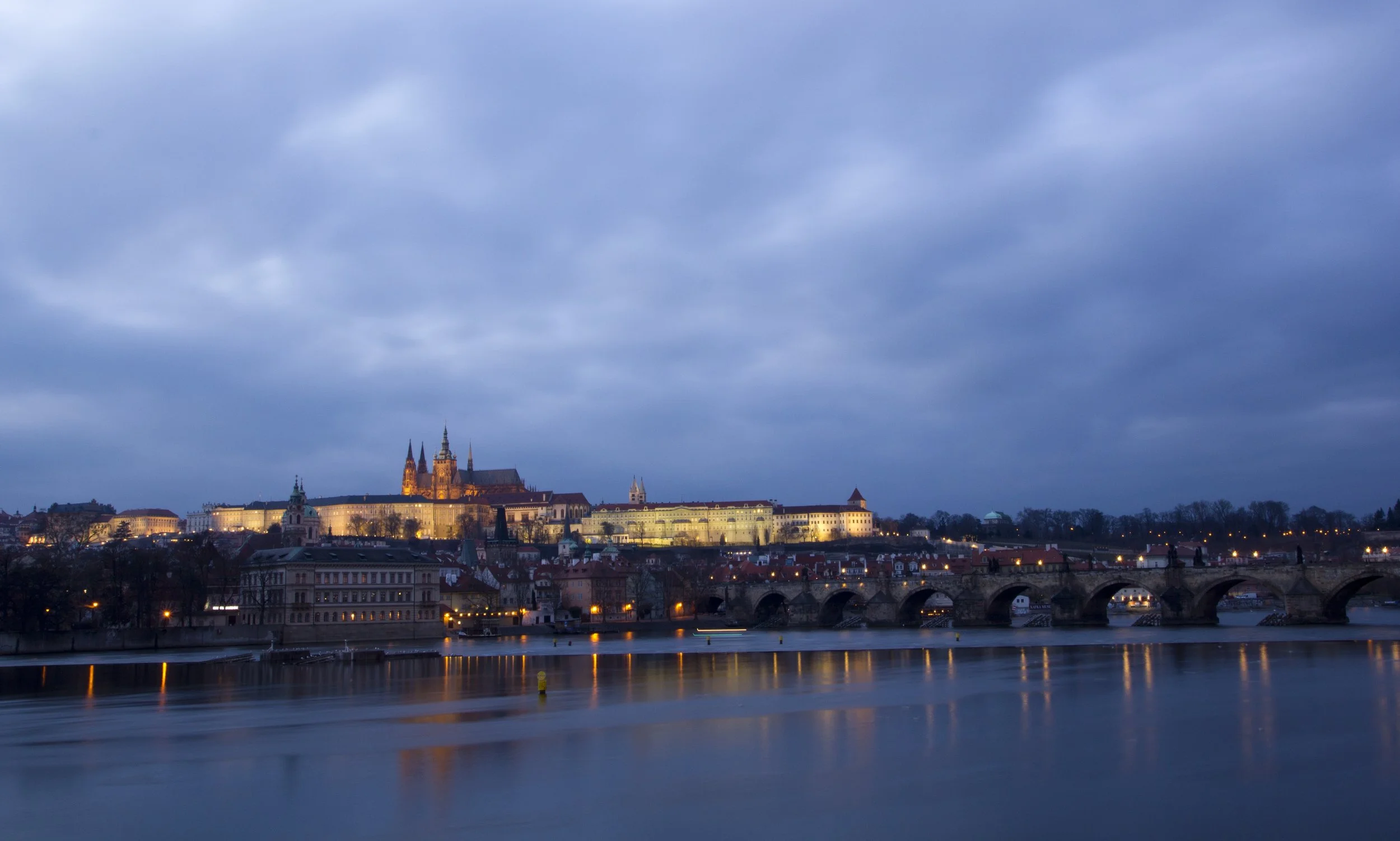 prague_castle.jpg