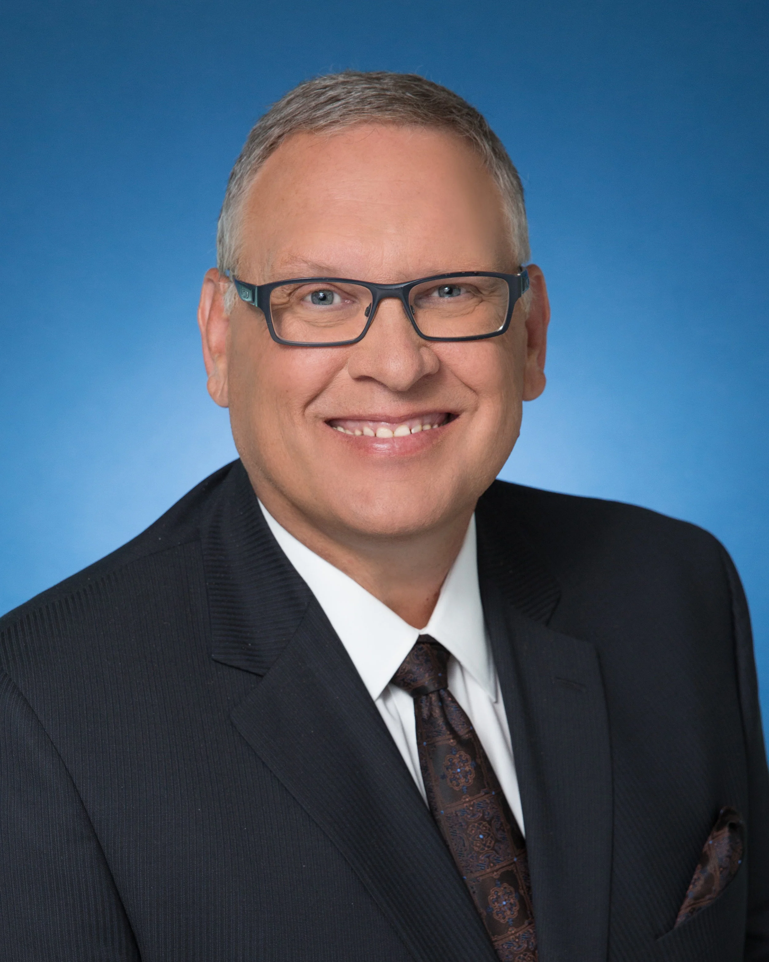 Randy Lipps headshot.jpg
