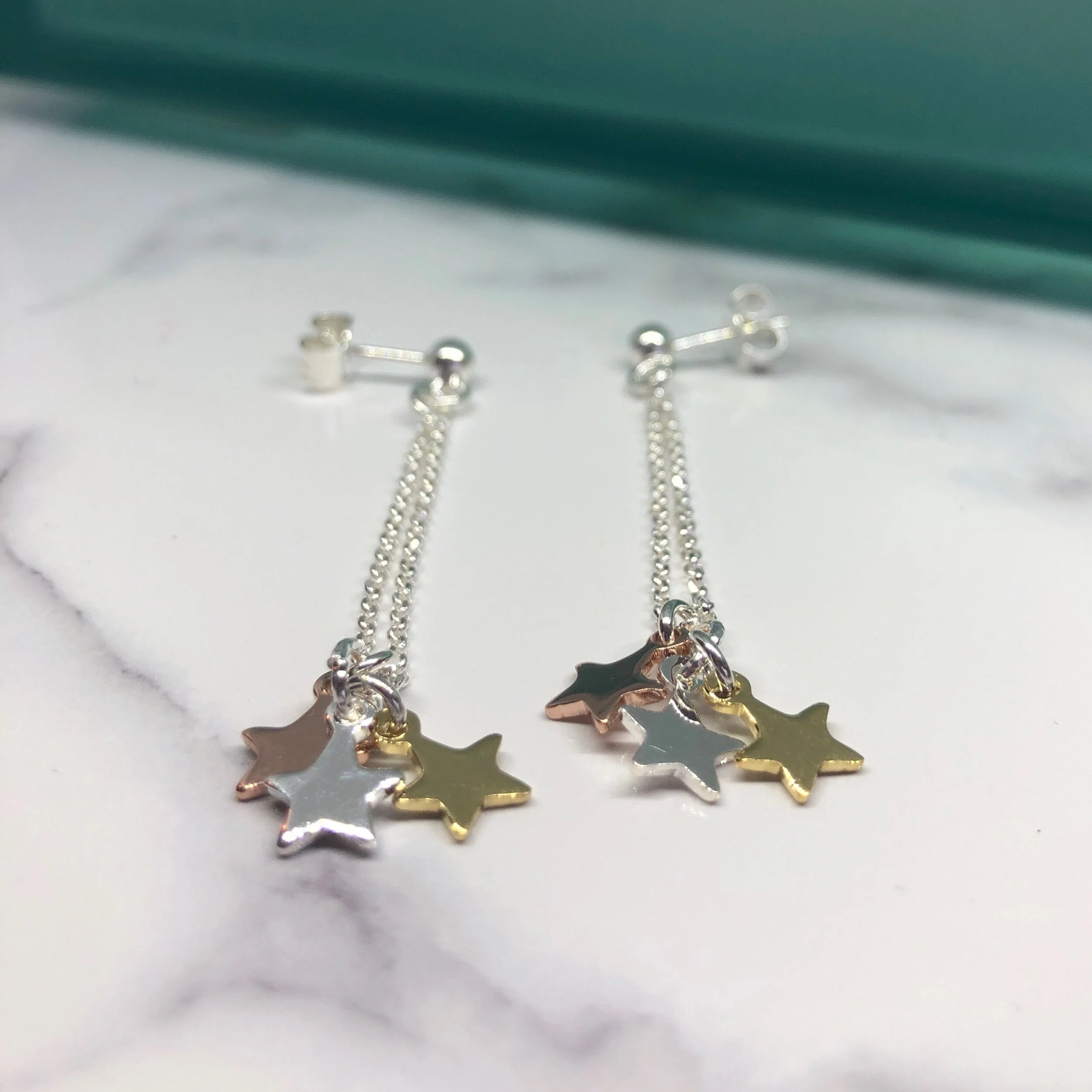 E6781975-E5F2-4864-8BC3-86E3543C8551