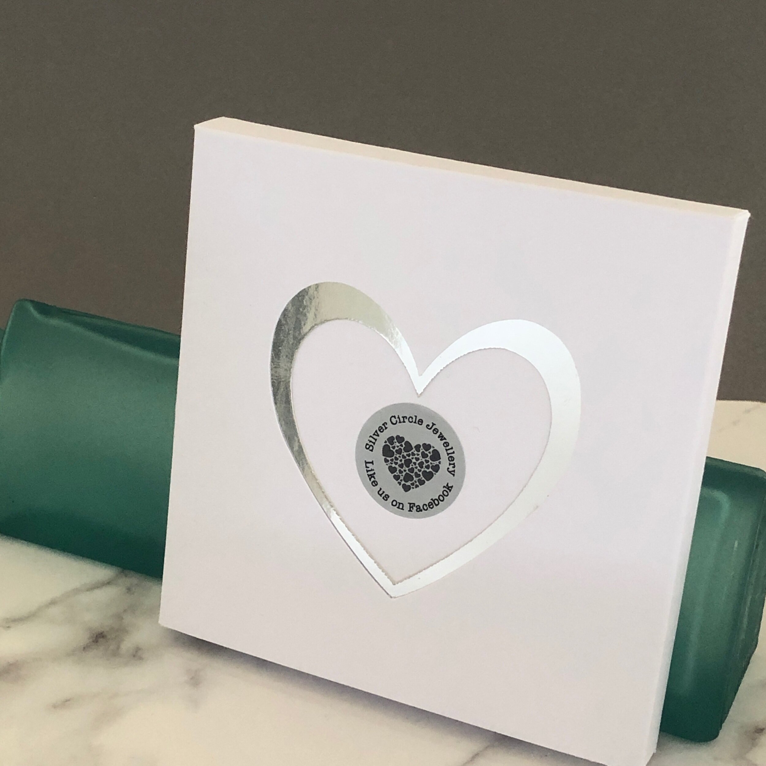 7D443F4C-2584-448B-9C58-4DCB3C685039