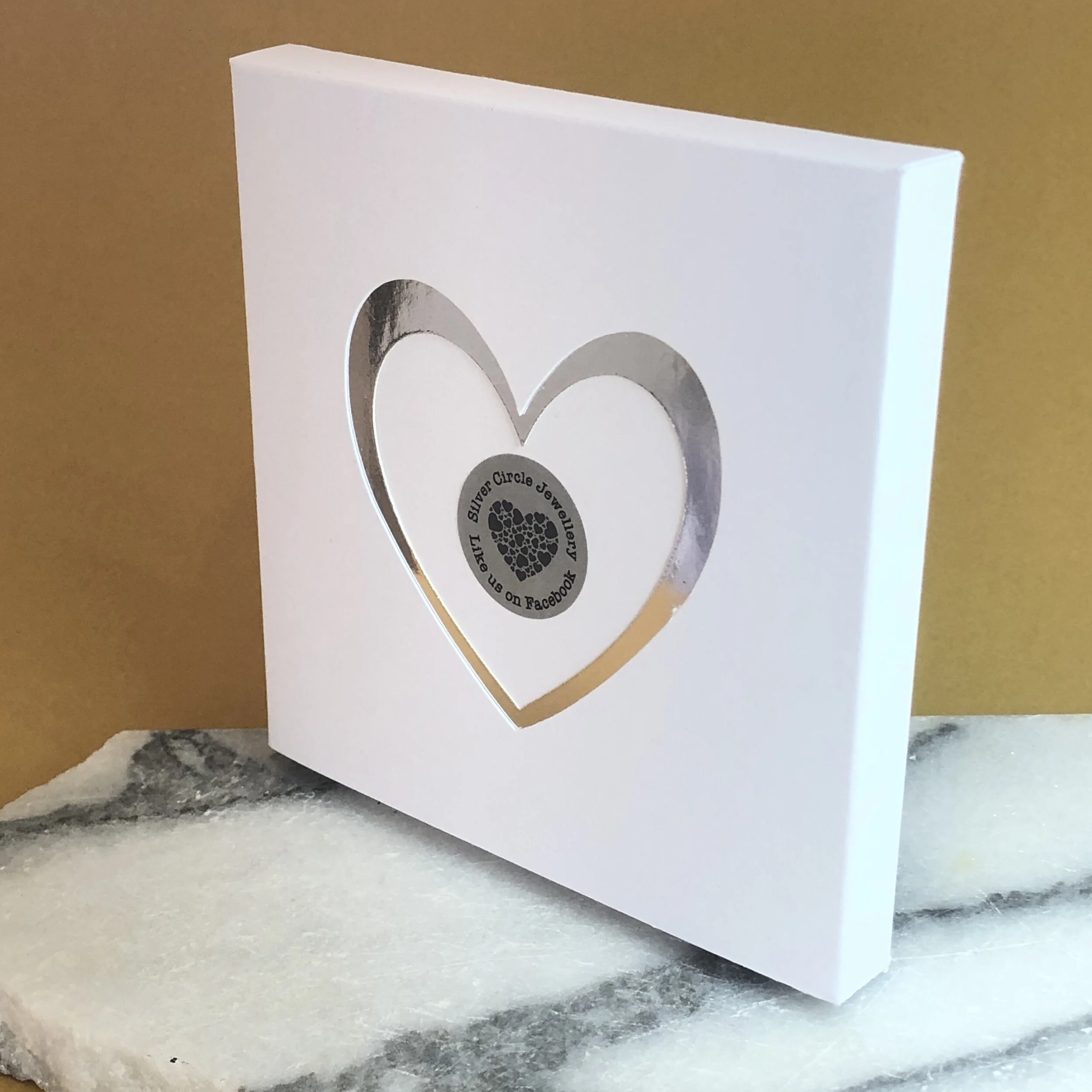 Heart Gift Box 12.JPG