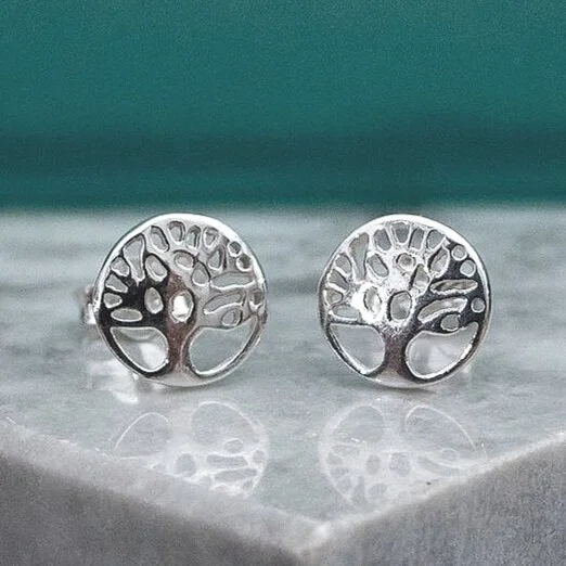 encircled tree stud.JPG