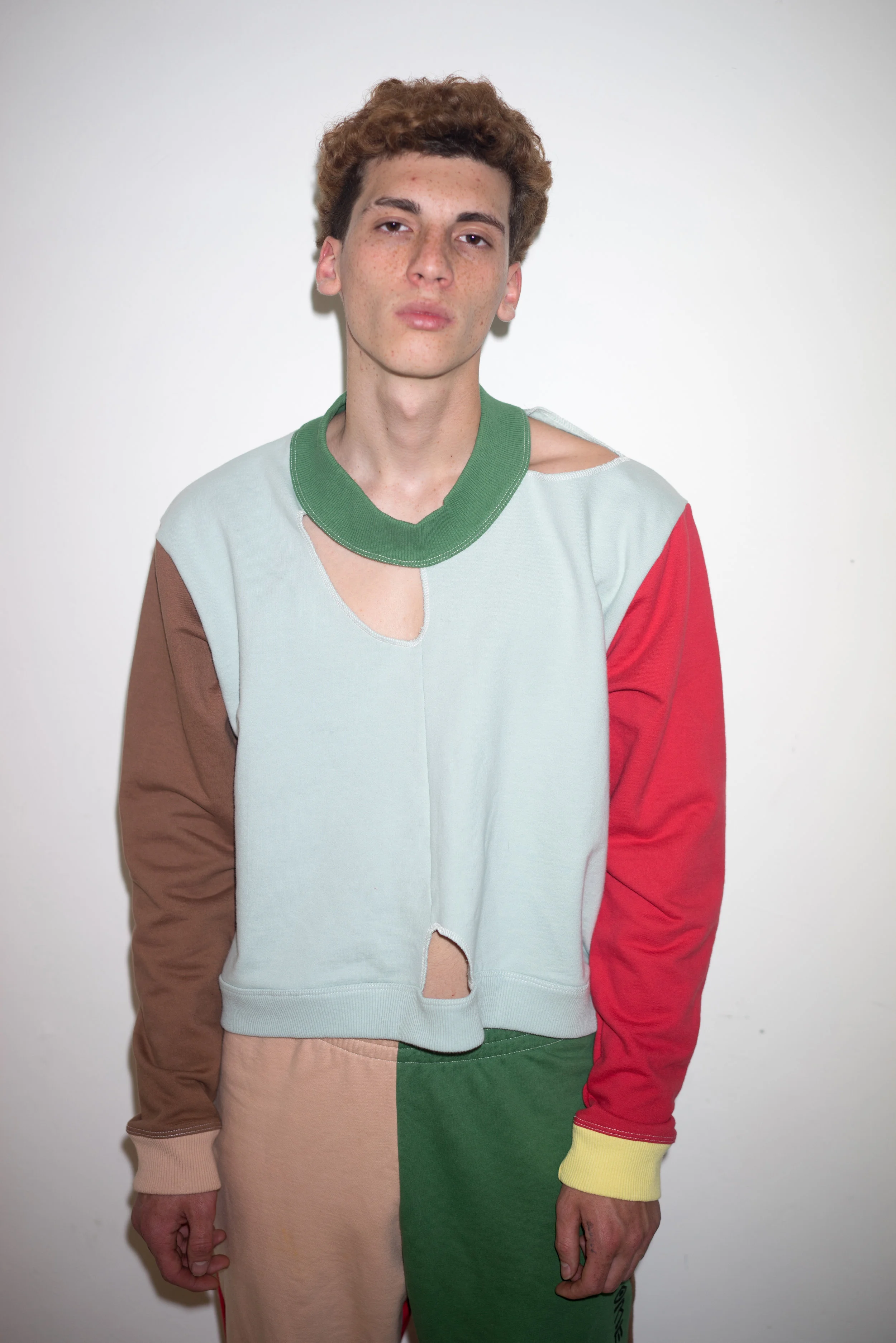 SWEATSHIRT_CB_FRONT.jpg