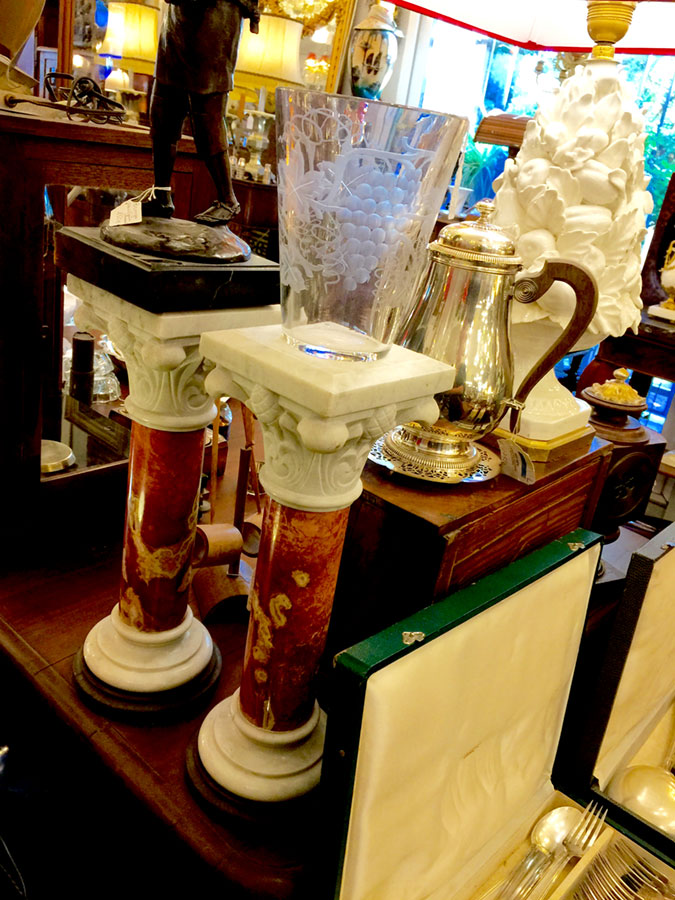 Antique shop in Pézenas