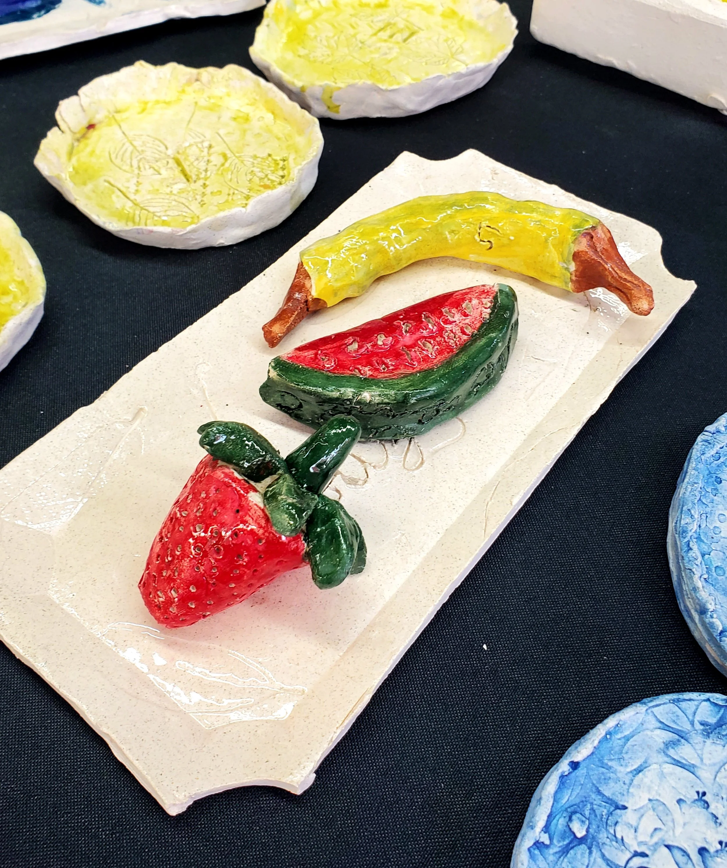 kids_ceramic_fruit_sculpture.jpg