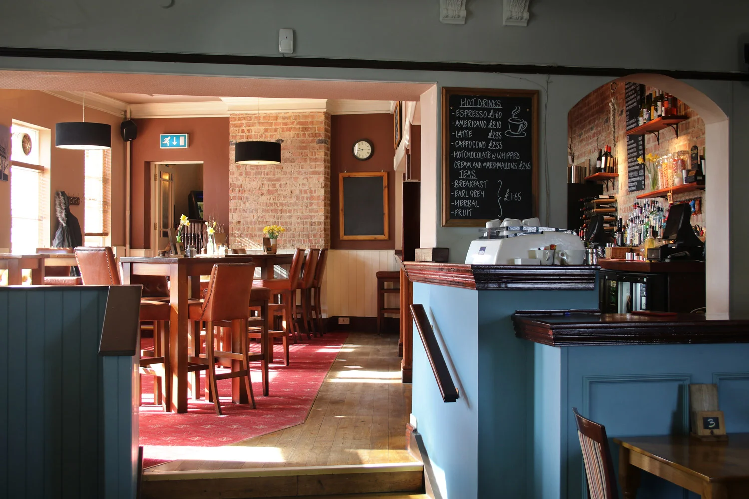 The restaurant at The Berrylands Pub Restaurant, Surbiton - Sunday Roasts are our speciality