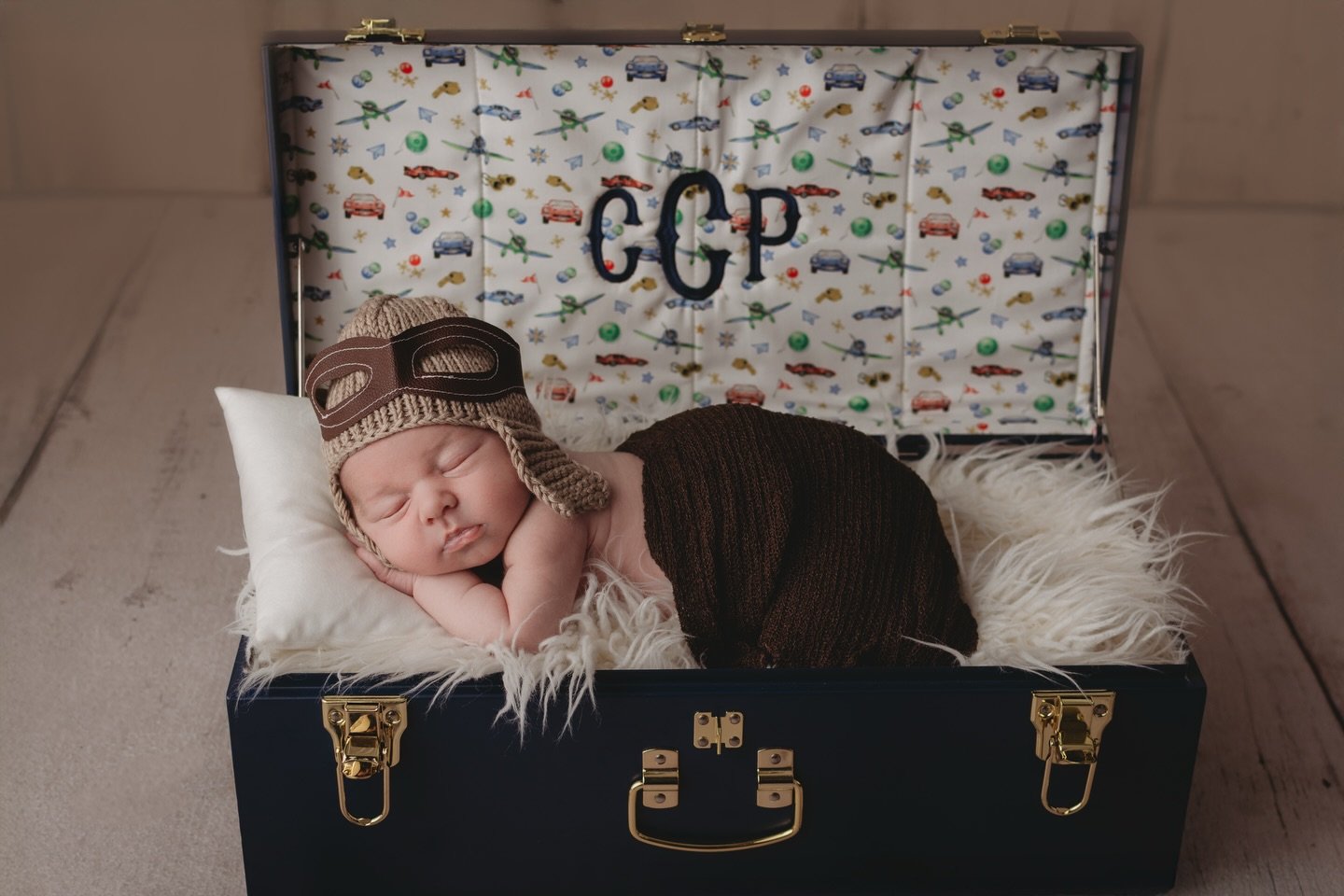 This photo is going to be perfect hung in his airplane themed bedroom! ✈️ #newbornphotographync #newbornphotoshootideas #posednewborns #highpointncphotographer