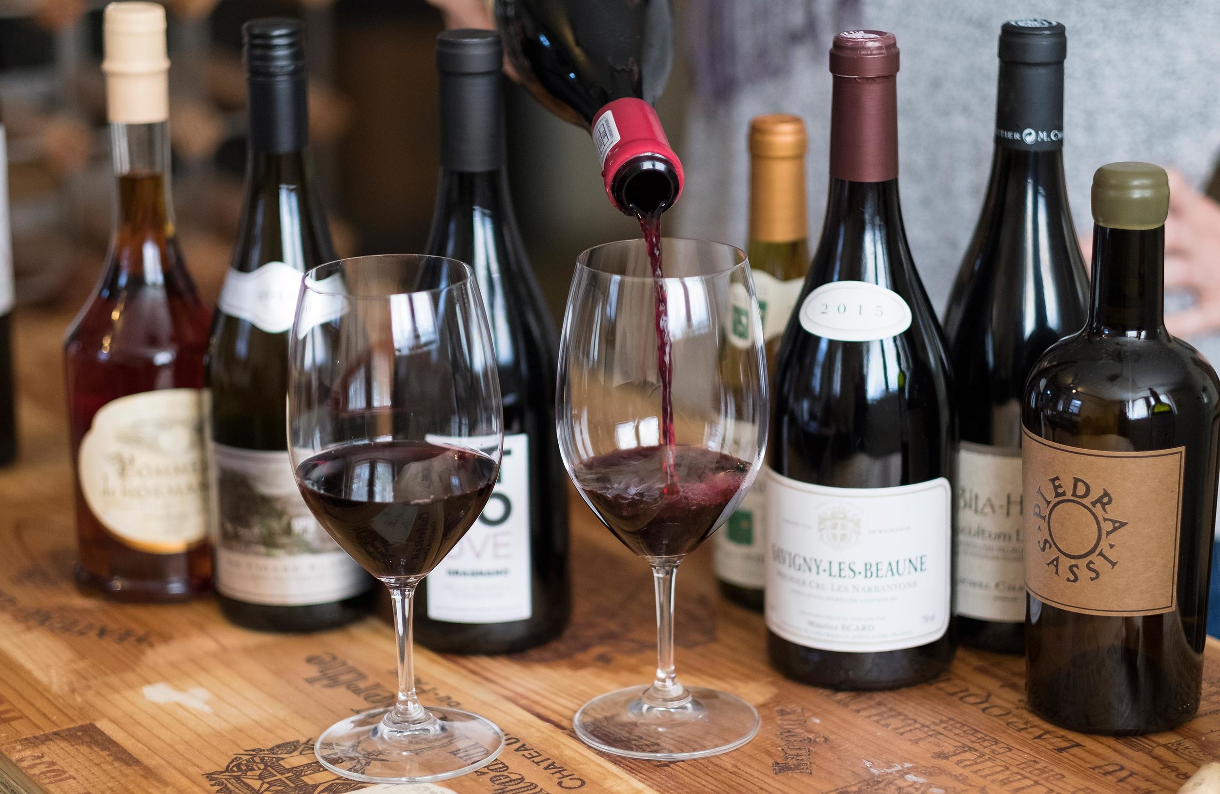 winepour_1.jpg