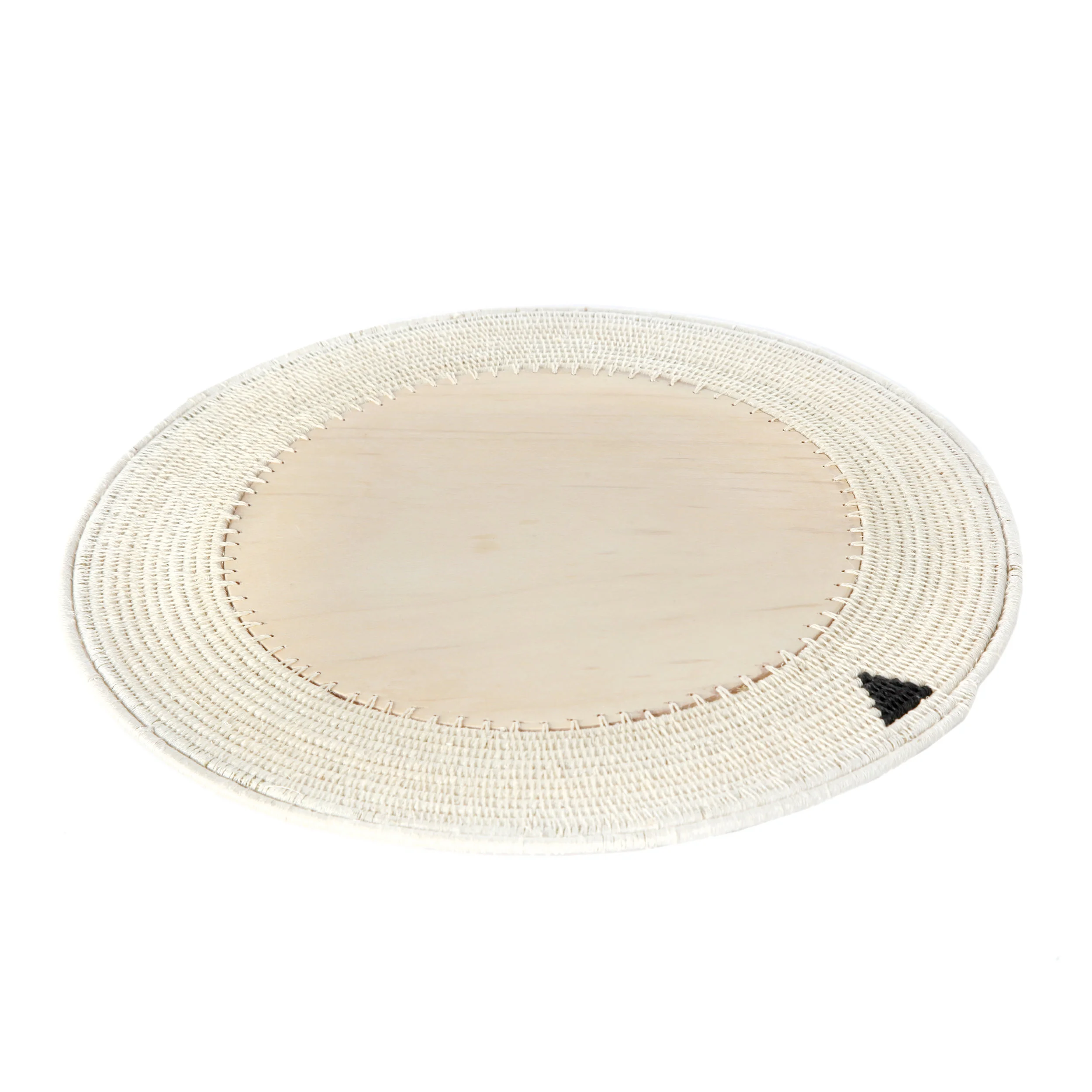 round charger - cream