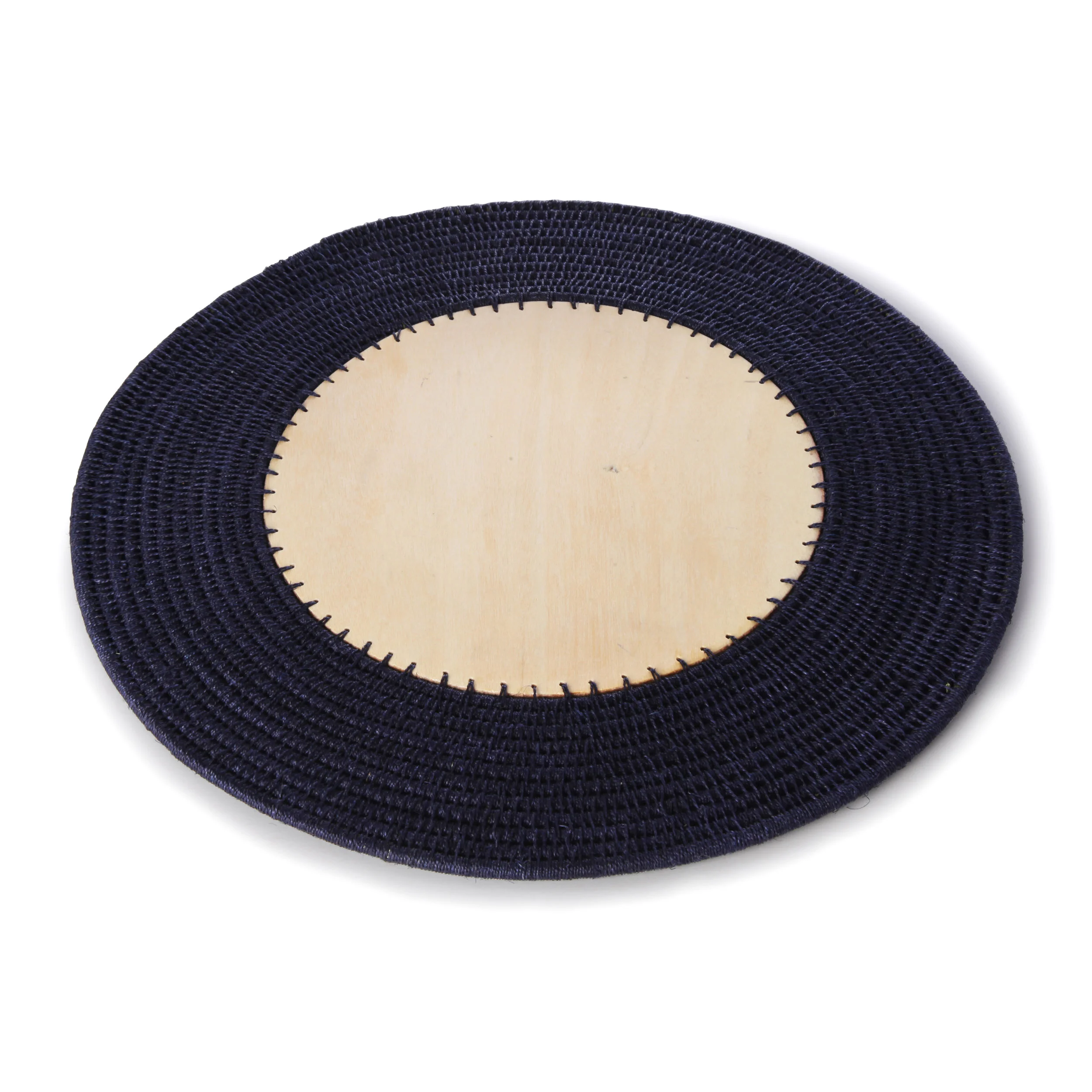 round charger - indigo