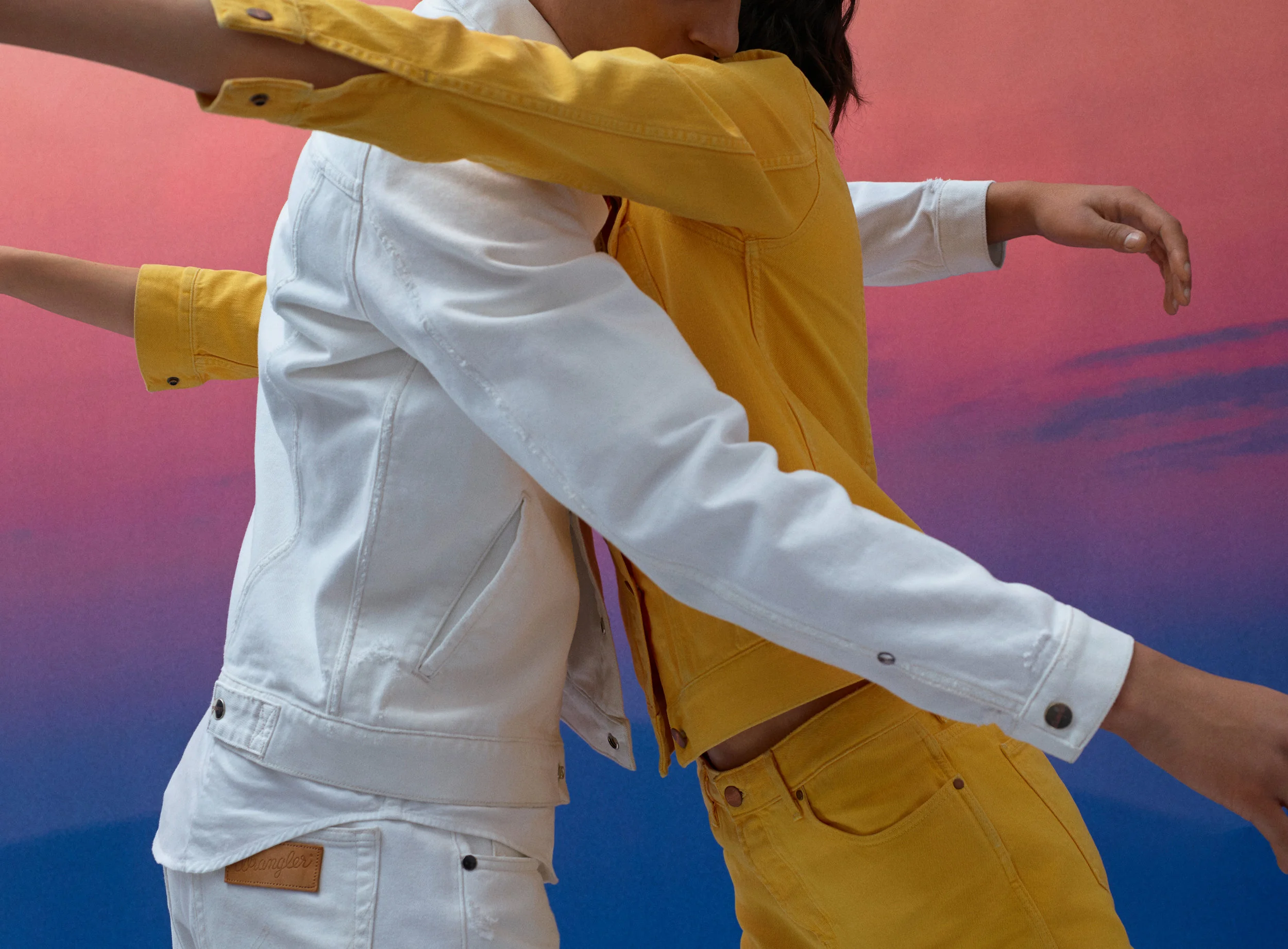 WRA_sRGB_170207_Wrangler_DENIM_ON _DENIM_M2_095.jpg