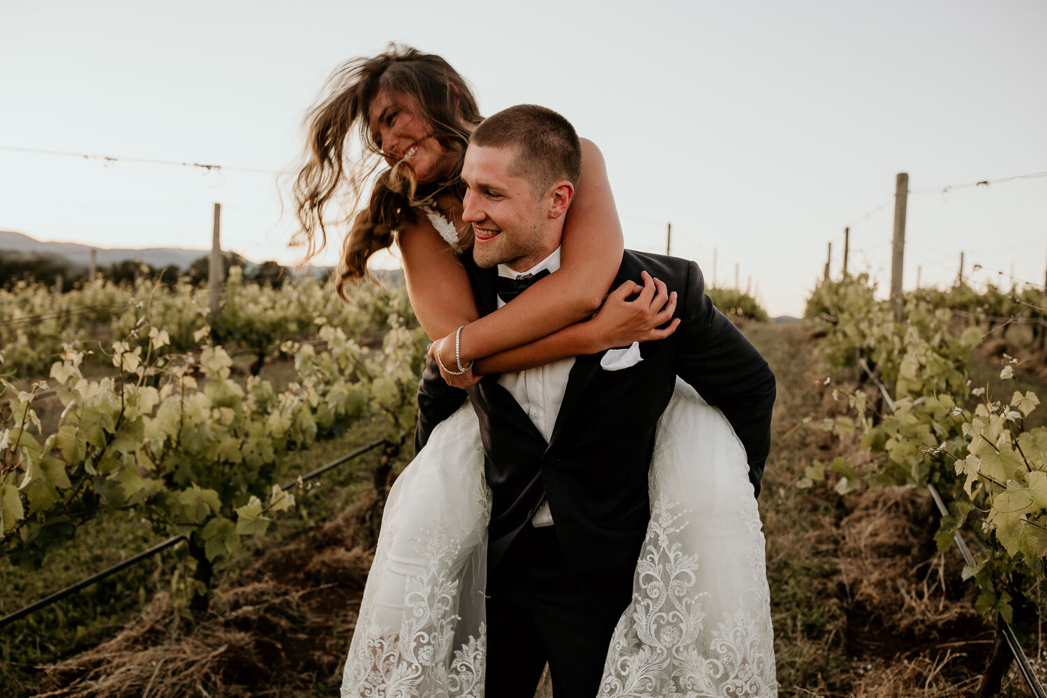 2019_11_Bethany and Bryce Oregon Wedding-2184.jpg