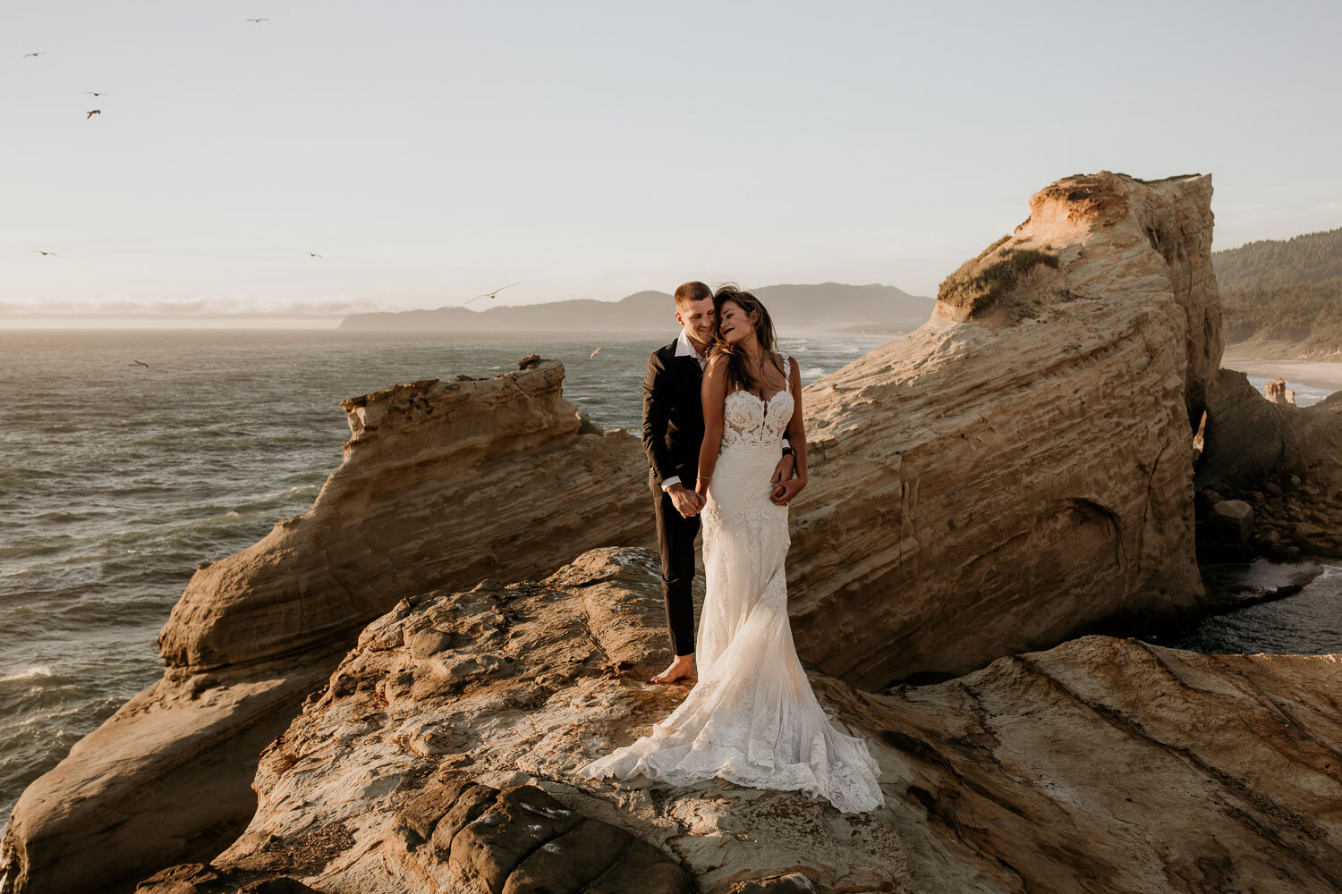 2019_11_Bethany and Bryce Oregon Wedding--3.jpg