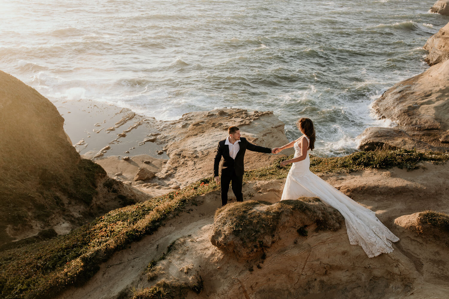 2019_11_Bethany and Bryce Oregon Wedding-3520.jpg