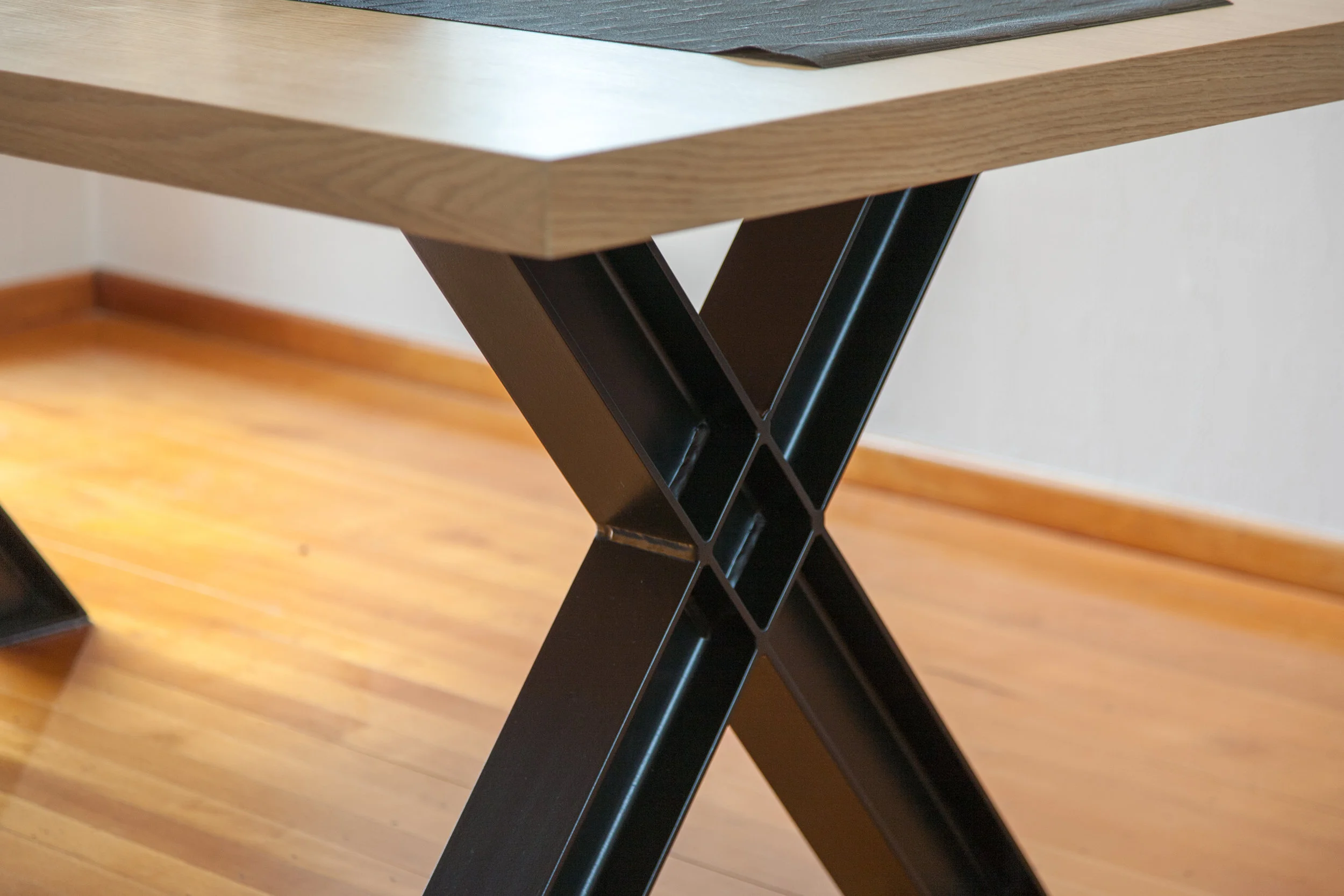 Cross Table-12.jpg