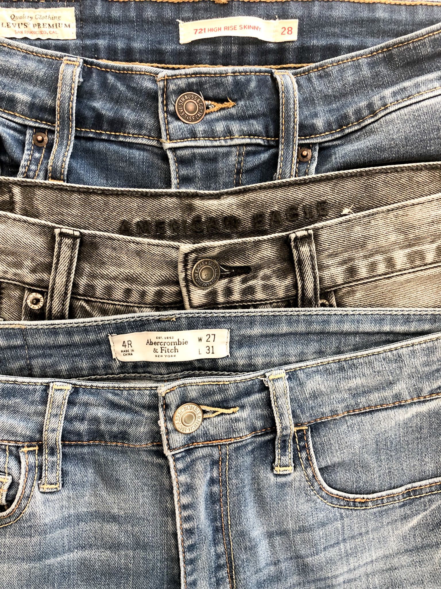 american eagle sizes compared to levis