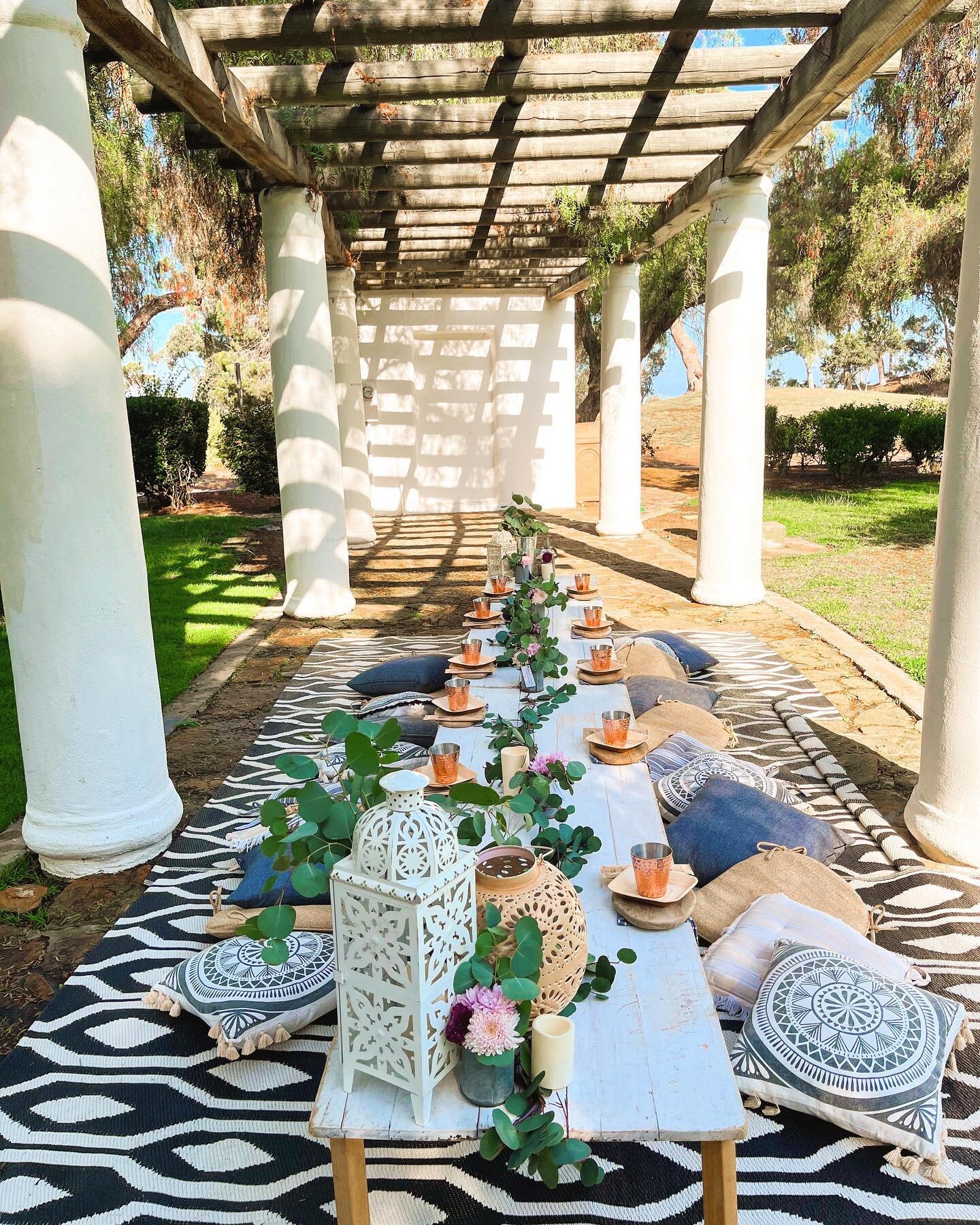 POV: you just walked up to your baby shower 🥹😭💕🧡 

#babyshowerparty #babyshowerdecor #anniversaryparty #microwedding #popuppicnicco #popupparty #summerparty #picnicinthepark