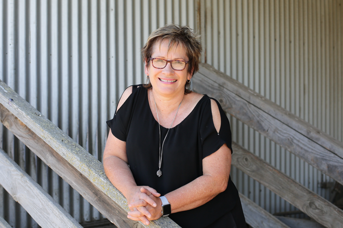 Dr. Robyn Dynes