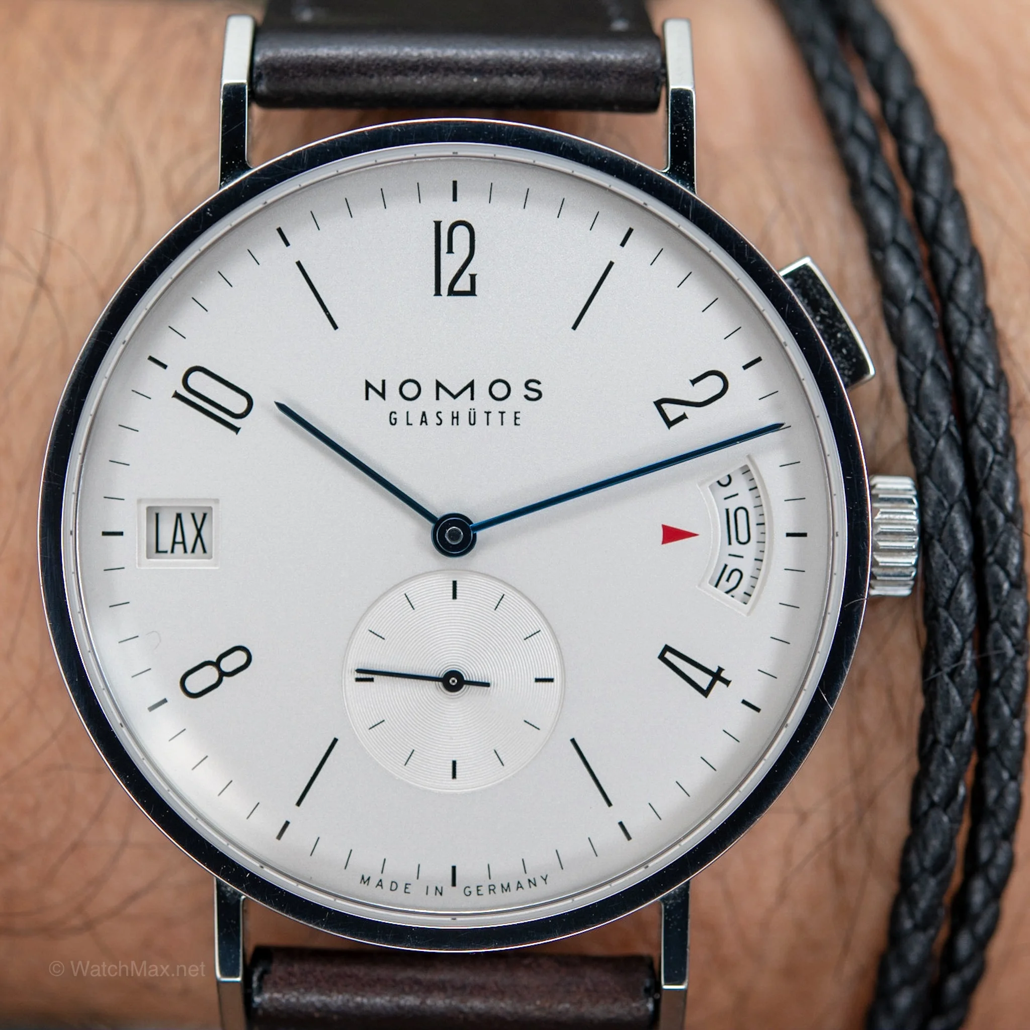 Thoughts on the NOMOS Tangomat GMT