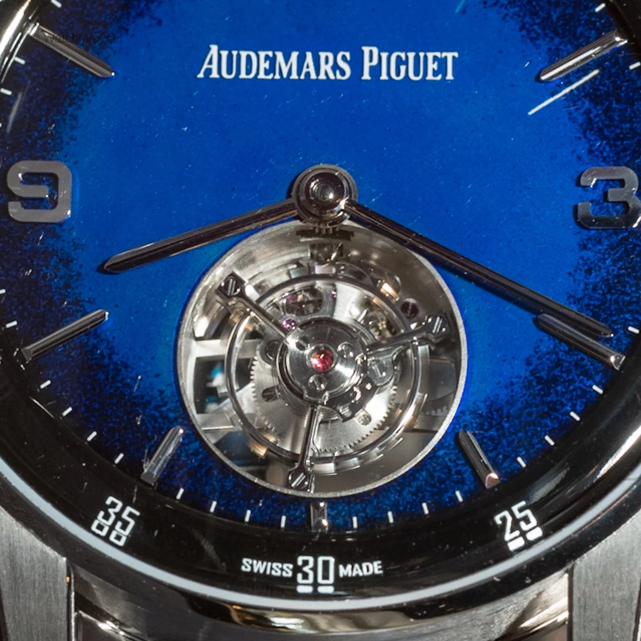 audemars-piguet-code-11-59-sihh-2019-15.JPG