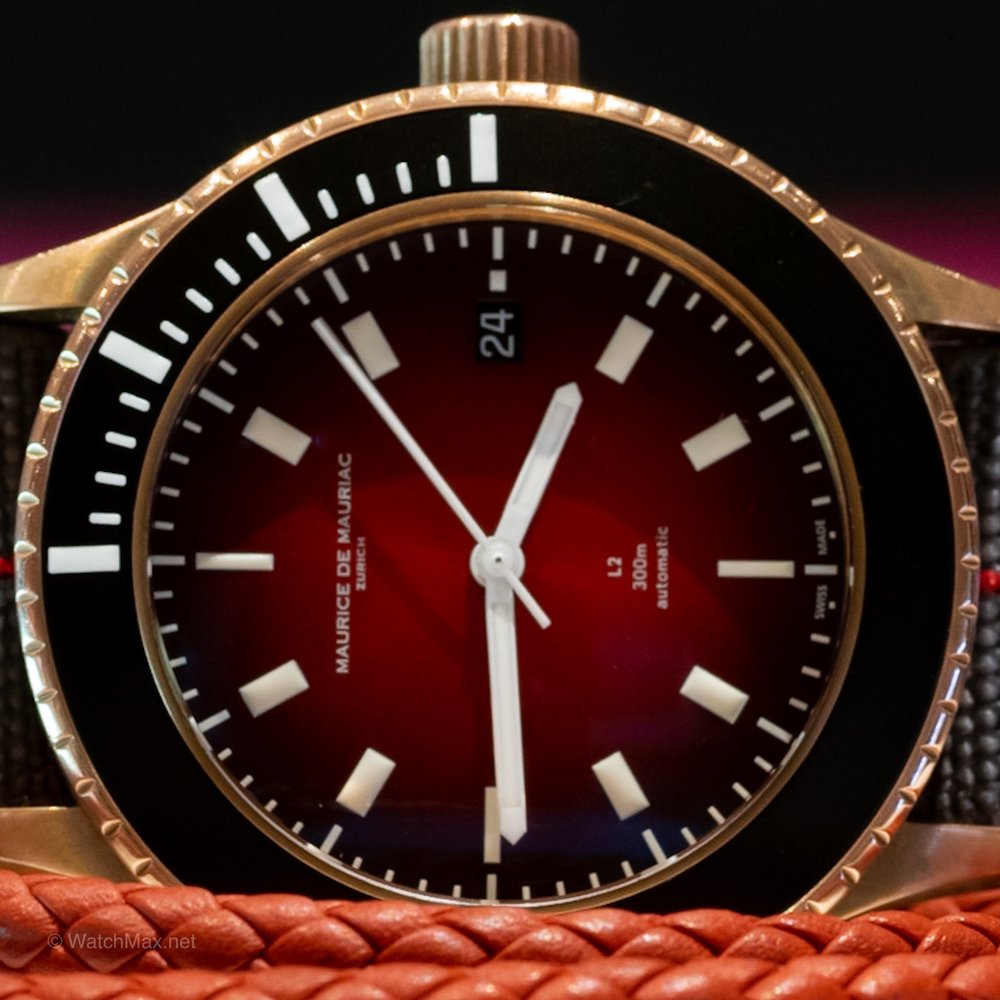 maurice-de-mauriac-l2-bronze-deep-red-23.JPG