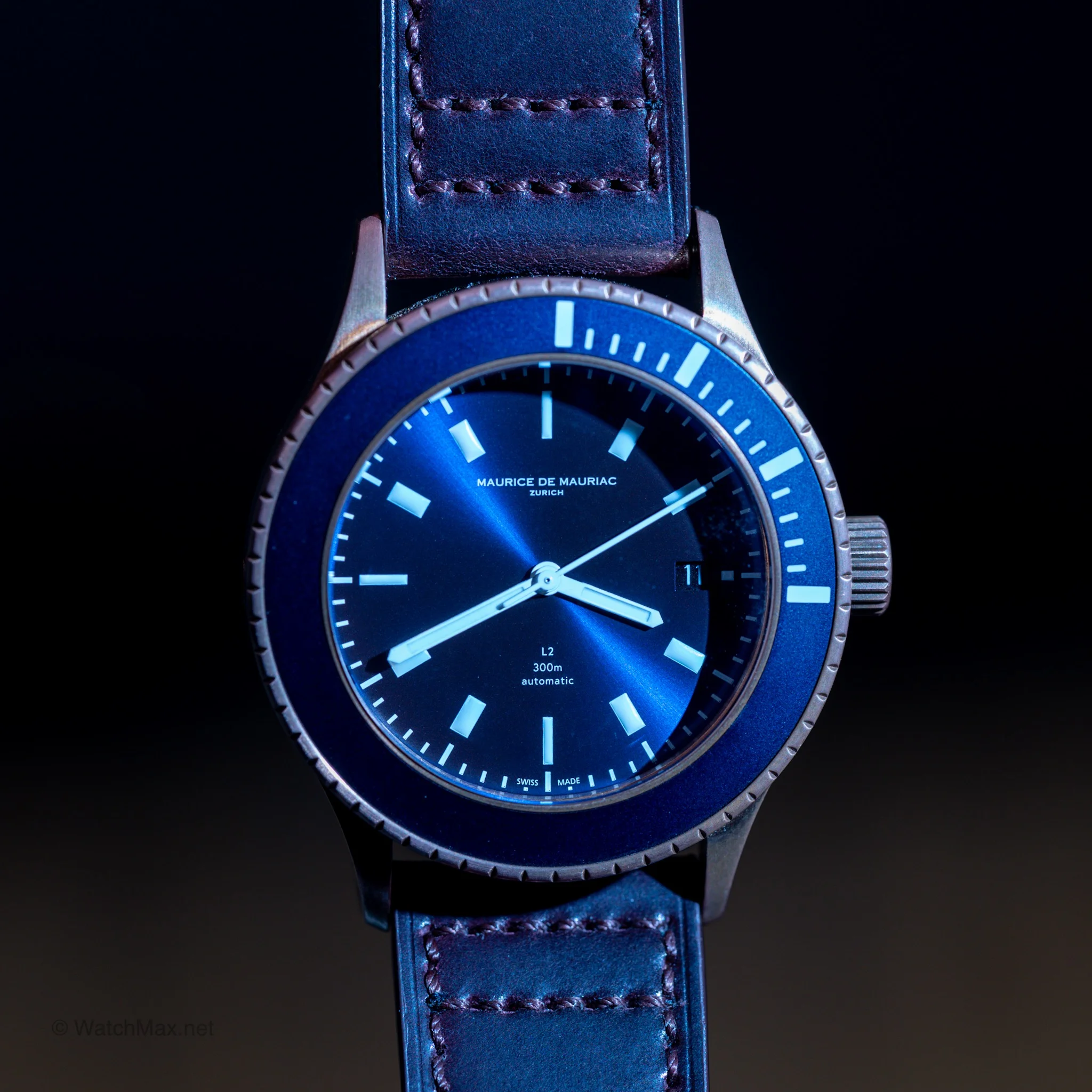 maurice-de-mauriac-l2-bronze-deep-red-53.jpg