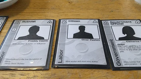 FREE LUNA Cooperative Deckbuilder