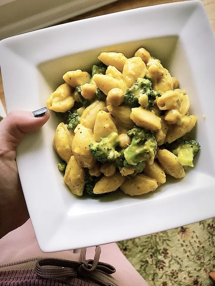 Vegan Butternut Squash Mac N Cheese.jpg