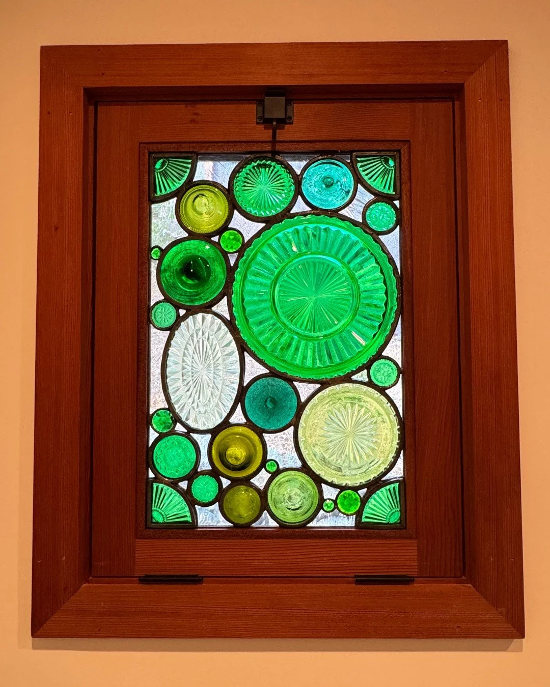 Seaglass Light

XO V