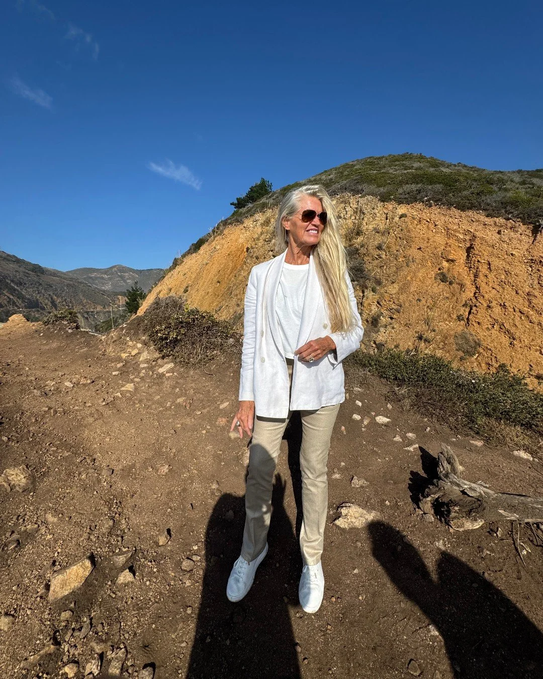 Morning In M O T I O N

XO V