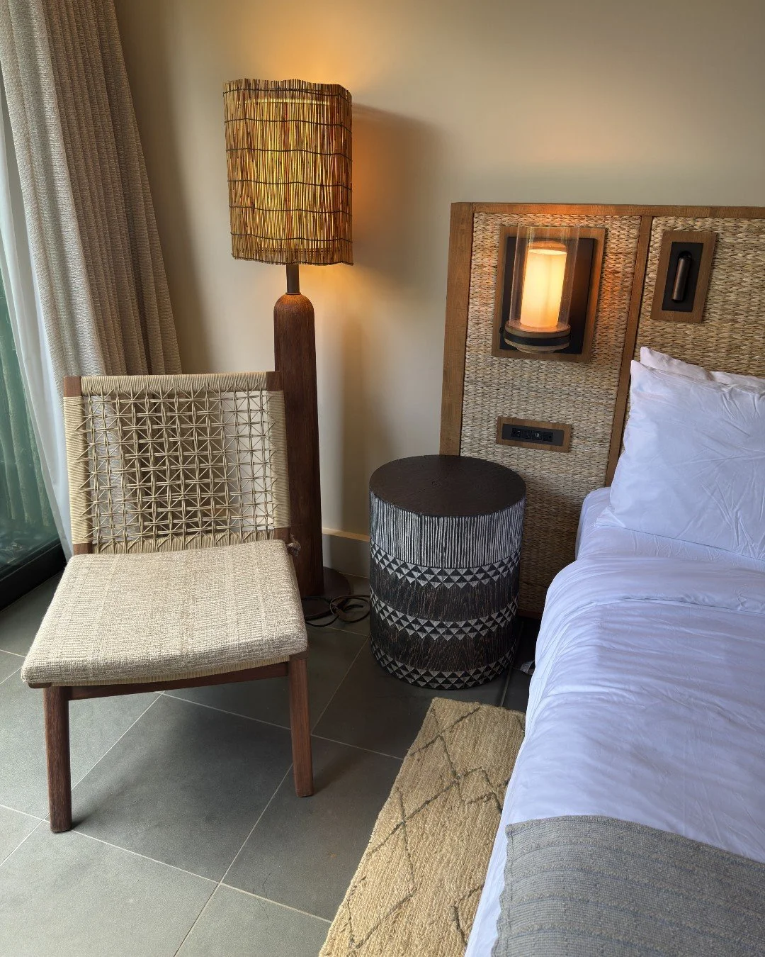 Aloha In The Details

XO V