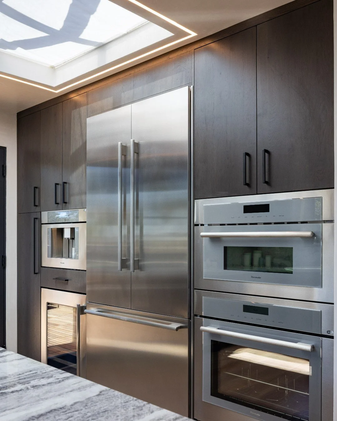 Integrated Power

Architect @thomasbhood
Photographer @shermanchuphotographer
Contractor @wayfinderdevelopment

XO V