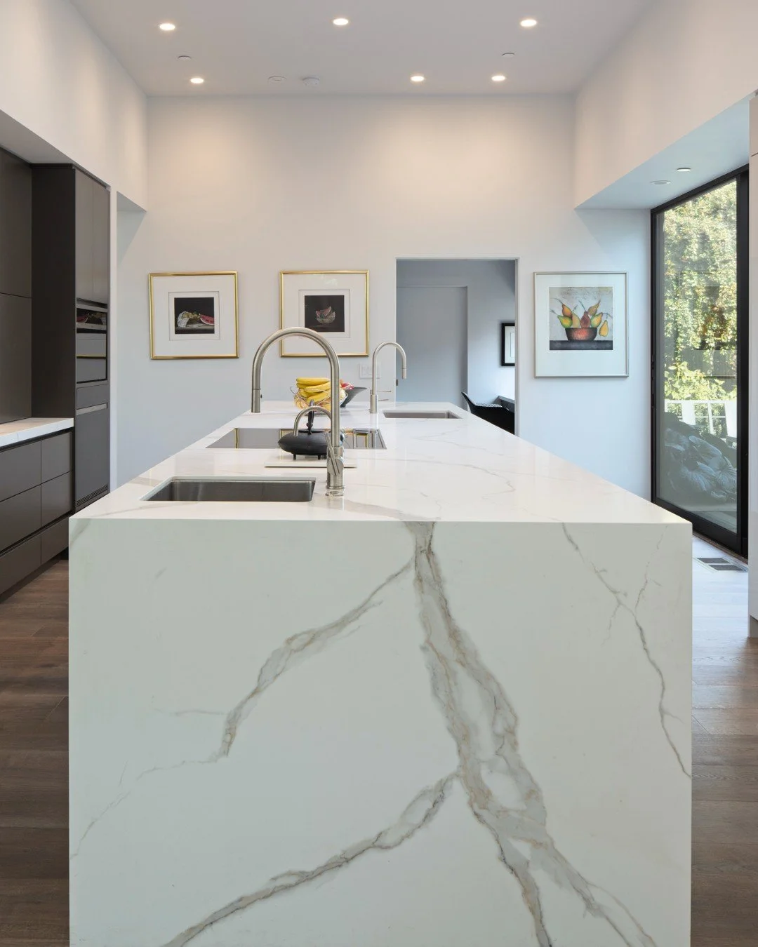 Natures Veins

Architect - Dan Fletcher
Contractor - Jerry Stepanek

XO V