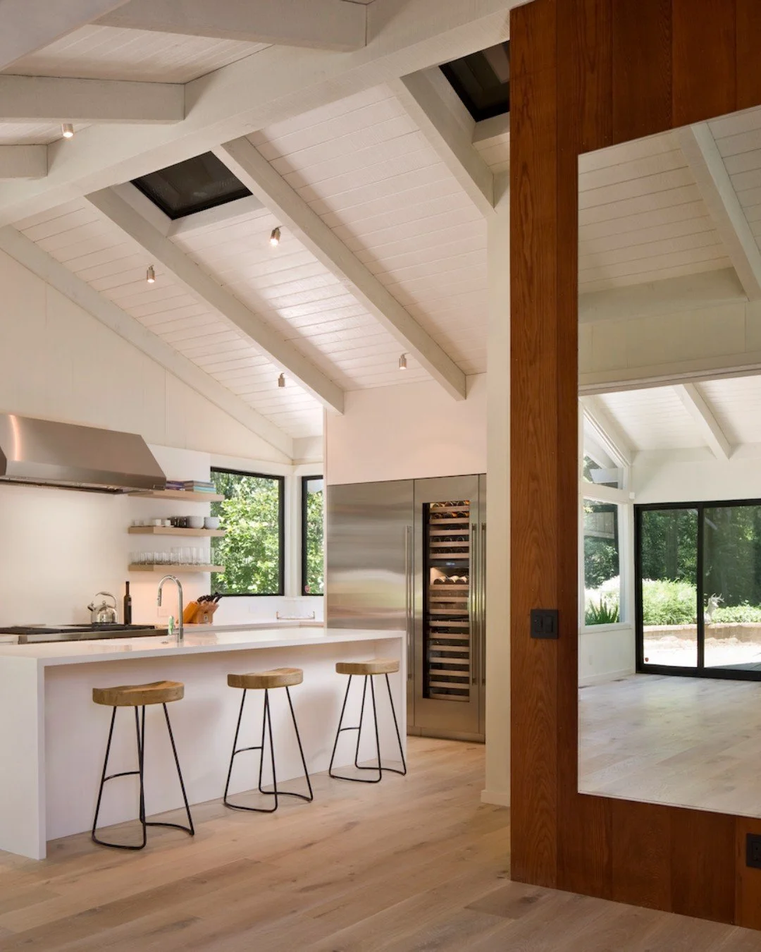 Structure Meets Soul

Big Thanks to Harlen Bradley of @masterworkbuilders 

XO V