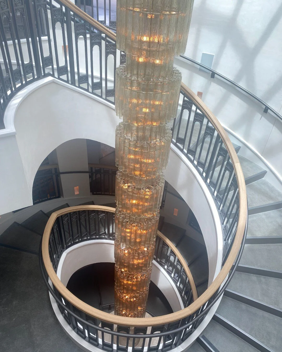 Glowing Heights

XO V