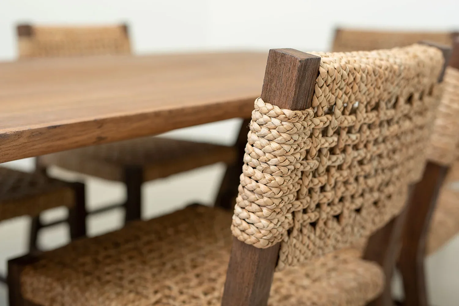 Interior_of_Carmel_Modern_House_Showing_Texture_of_The_Wickered_Chair.webp