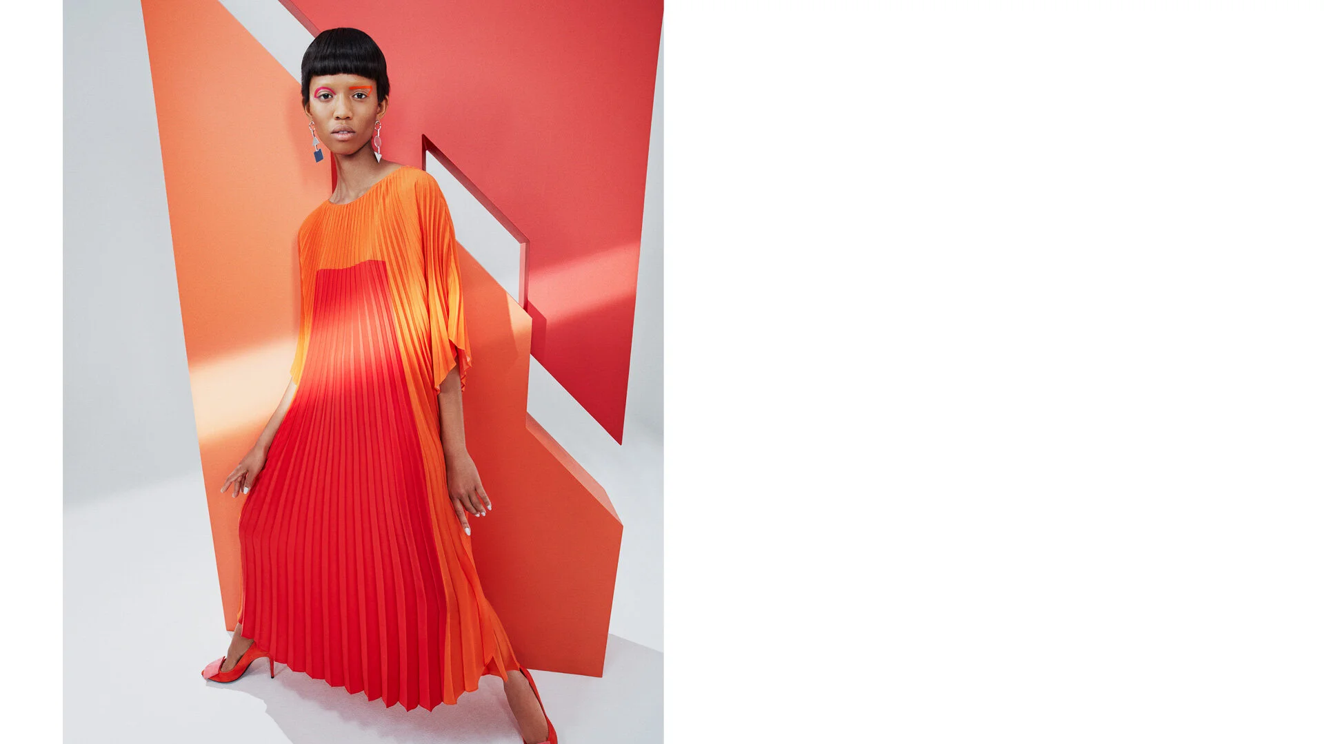 NEW-SS-ES.com-CommercialFashion-26.jpg