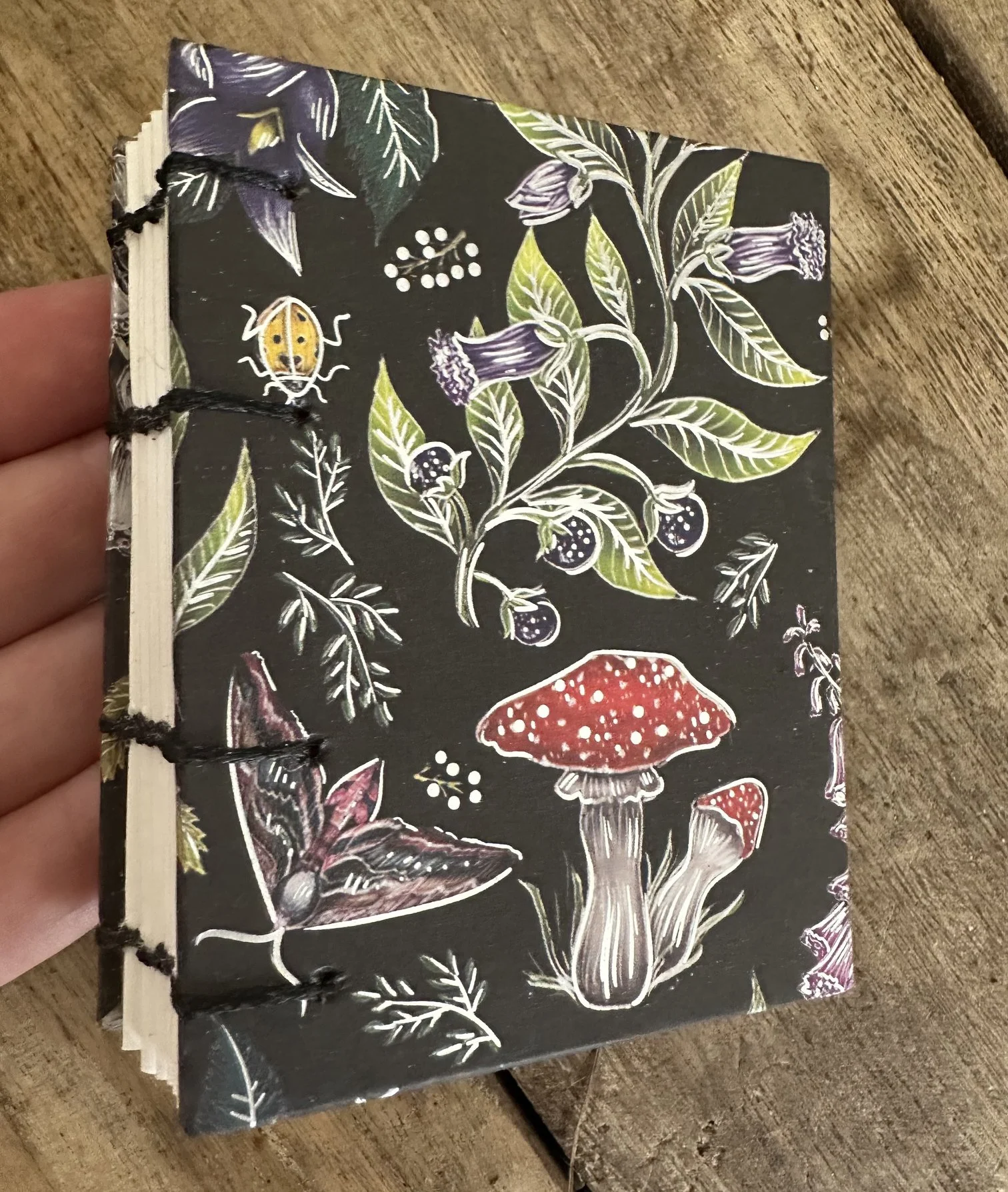 Decorative Bound Minatare Book